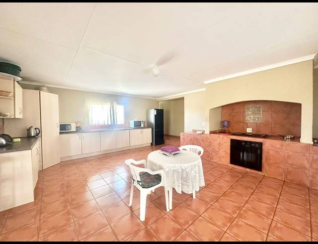 2,000M² SMALLHOLDING FOR SALE IN DALMADA AH